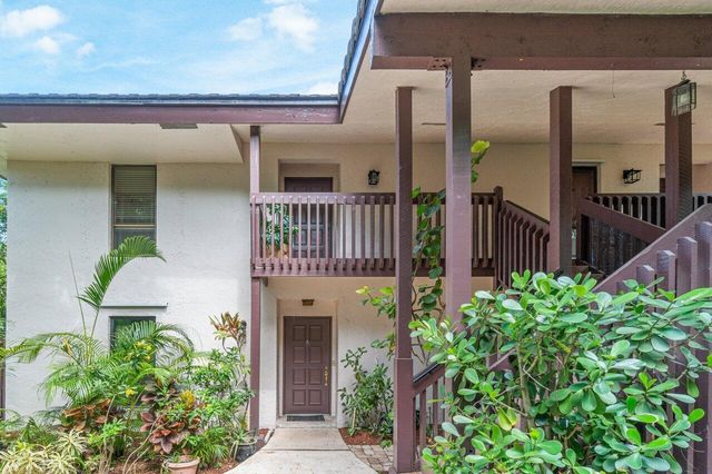 9240 Sabal Ridge Circle B, Boca Raton, FL 33434