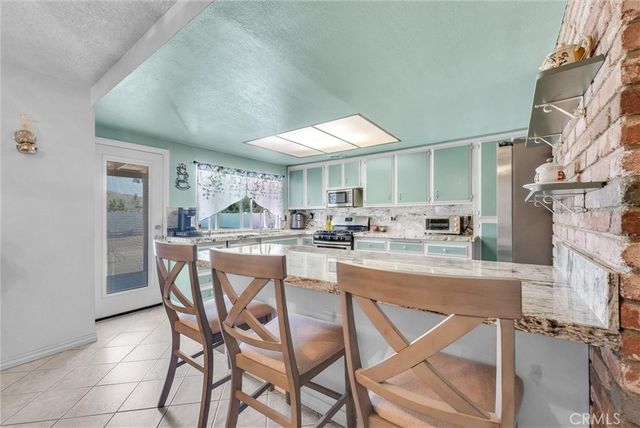 22290 Black Beauty Trail, Wildomar, CA 92595
