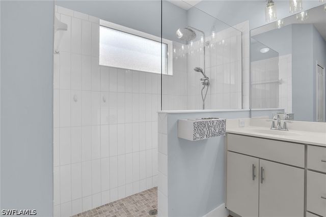 14487 Manchester DR, Naples, FL 34114