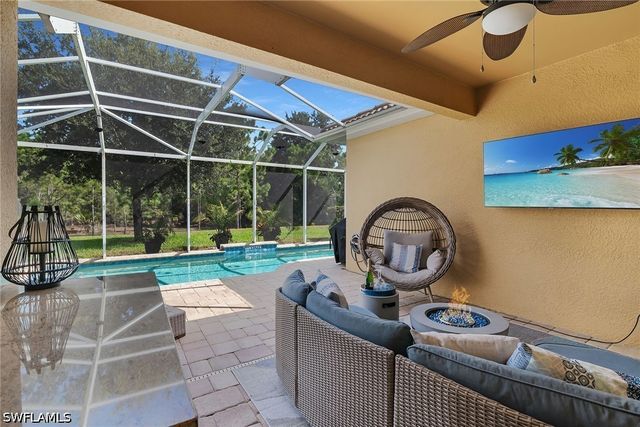 14487 Manchester DR, Naples, FL 34114