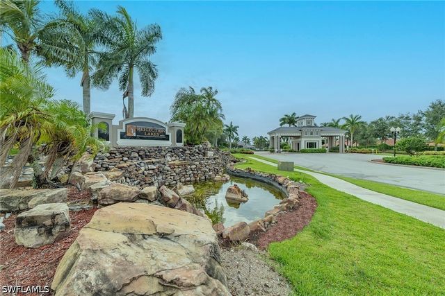 14487 Manchester DR, Naples, FL 34114