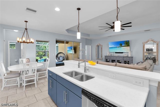 14487 Manchester DR, Naples, FL 34114