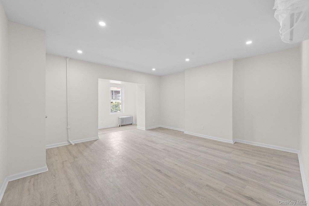 482 Hegeman Avenue, Brooklyn, NY 11207 — photo 3