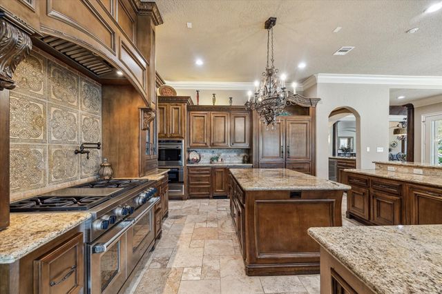 22 Sunset Park Lane, Sugar Land, TX 77479