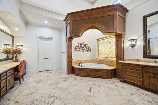 22 Sunset Park Lane, Sugar Land, TX 77479