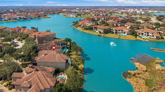 22 Sunset Park Lane, Sugar Land, TX 77479