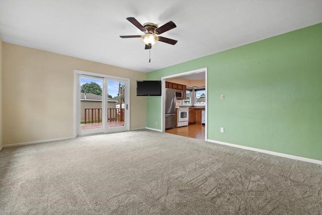 2306 17th AVENUE, Kenosha, WI 53140