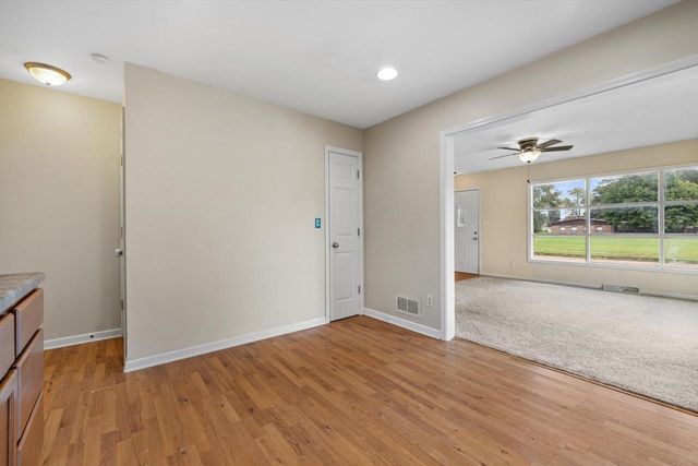 2306 17th AVENUE, Kenosha, WI 53140