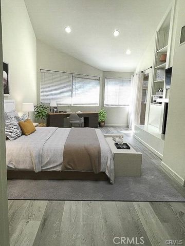 10911 Bluffside 22, Studio City, CA 91604