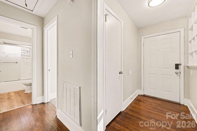 4726 Holbrook Drive, Charlotte, NC 28212