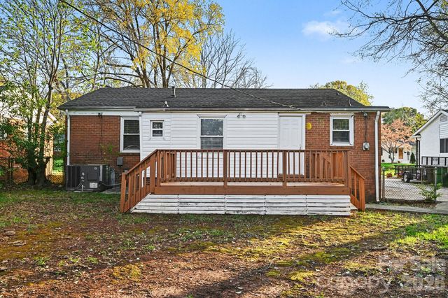 4726 Holbrook Drive, Charlotte, NC 28212