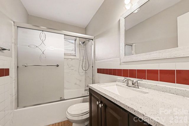 4726 Holbrook Drive, Charlotte, NC 28212