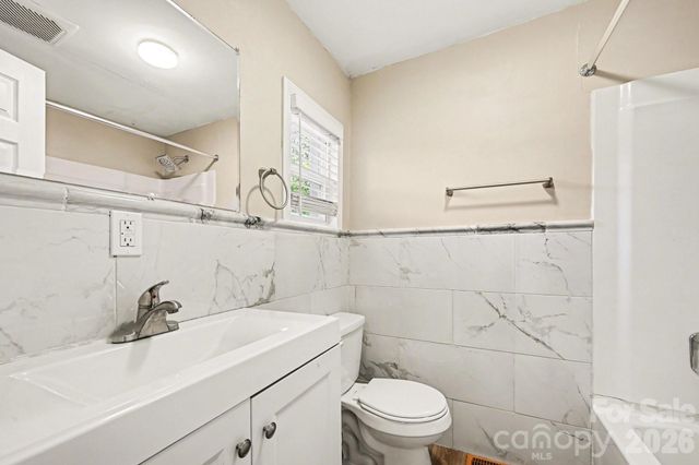 4726 Holbrook Drive, Charlotte, NC 28212