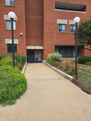 96 Old Colony Ave. 160, Taunton, MA 02718