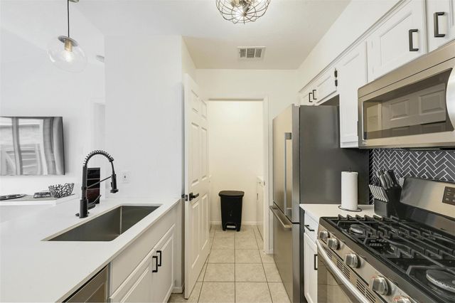 3605 Leafield DR A, Austin, TX 78749