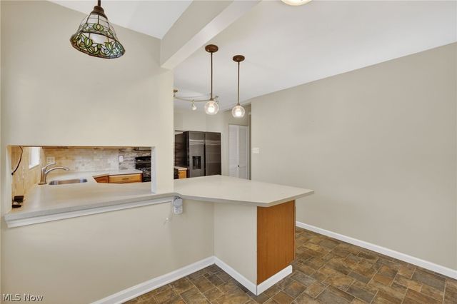674 Upper Merriman Drive, Akron, OH 44303
