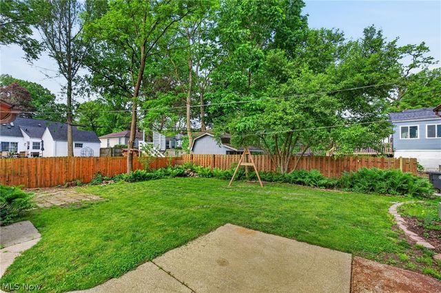 674 Upper Merriman Drive, Akron, OH 44303