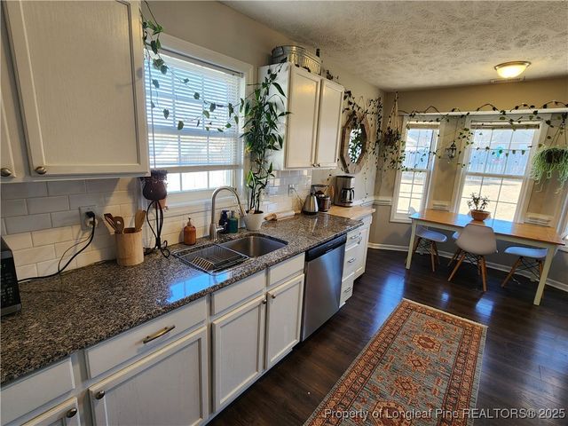 1505 Laurel Oak Drive, Fayetteville, NC 28314