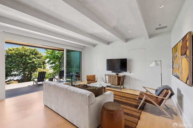 447 Buena Vista Avenue, San Francisco, CA 94117