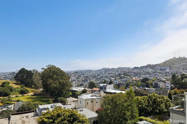 447 Buena Vista Avenue, San Francisco, CA 94117