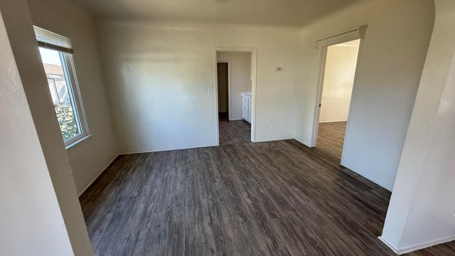 1507 W Houston Avenue, Visalia, CA 93291