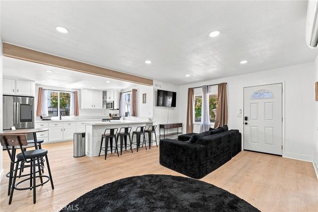 434 Highland, Riverside, CA 92507
