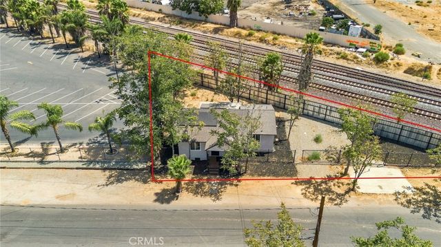 434 Highland, Riverside, CA 92507