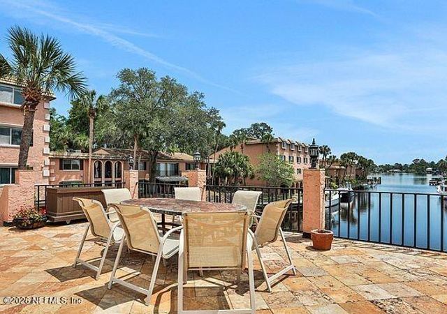 5375 ORTEGA FARMS Boulevard 308, Jacksonville, FL 32210