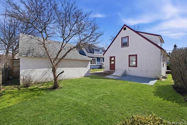 739 Edward Street, North Baldwin, NY 11510