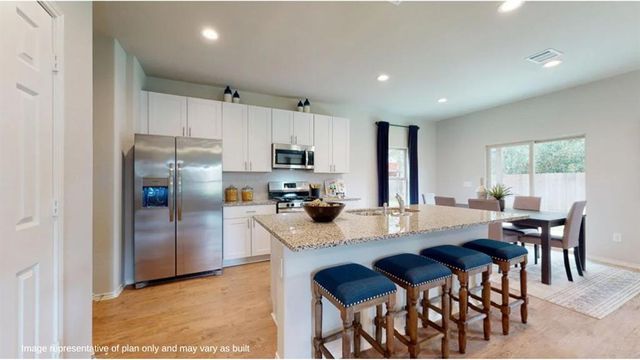 2135 W 30th Place, Stillwater, OK 74074