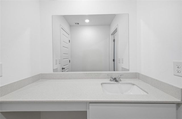 2135 W 30th Place, Stillwater, OK 74074