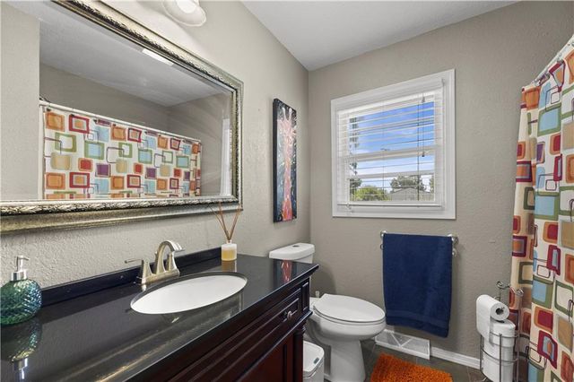 306 E 8th Street, Wellsville, KS 66092