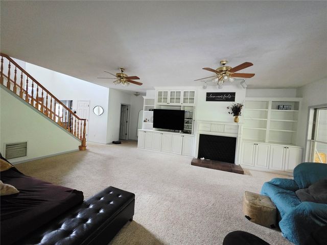 2975 E WITHLACOOCHEE TRAIL, Dunnellon, FL 34434