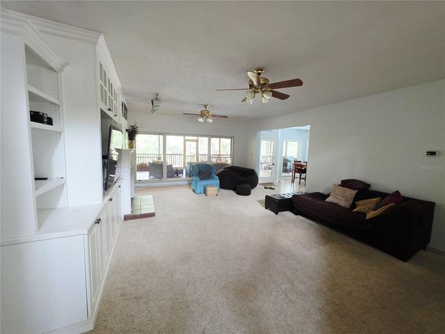 2975 E WITHLACOOCHEE TRAIL, Dunnellon, FL 34434
