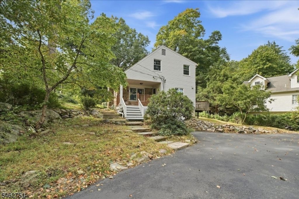 42 Fayson Lake Rd, Kinnelon Boro, NJ 07405 — photo 3