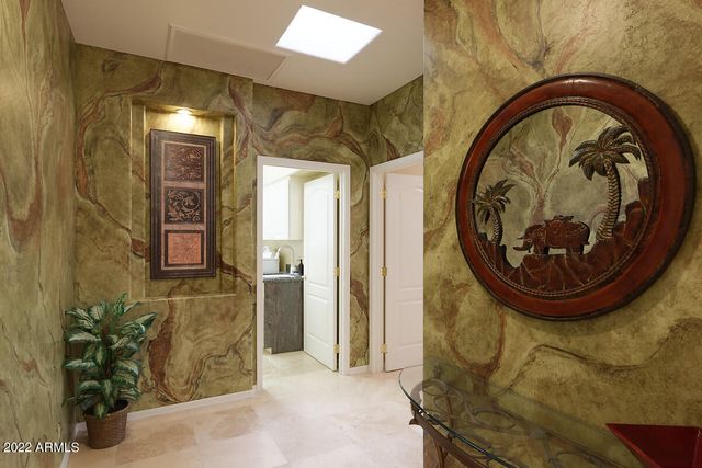 10220 E COCHISE Drive, Scottsdale, AZ 85258