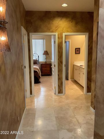 10220 E COCHISE Drive, Scottsdale, AZ 85258