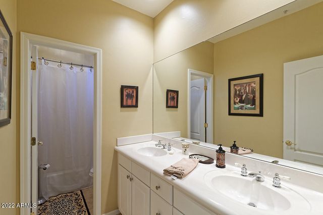 10220 E COCHISE Drive, Scottsdale, AZ 85258