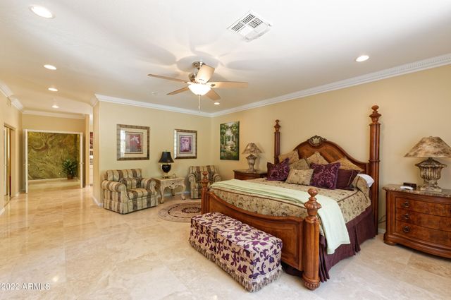10220 E COCHISE Drive, Scottsdale, AZ 85258