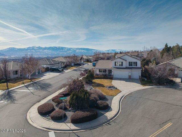 4301 Pinnacle Vista Court, Sparks, NV 89436