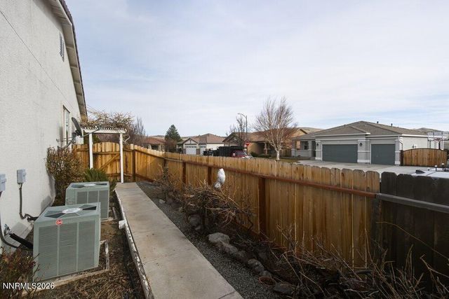 4301 Pinnacle Vista Court, Sparks, NV 89436