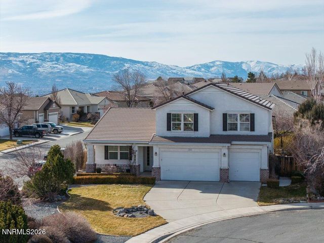4301 Pinnacle Vista Court, Sparks, NV 89436