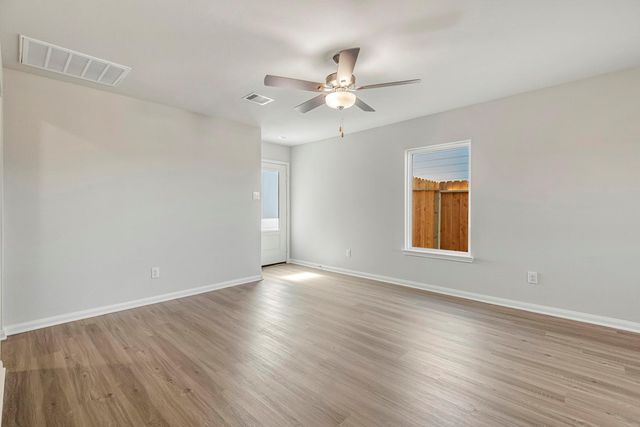 8228 Sunberry Shadow Drive, Houston, TX 77016