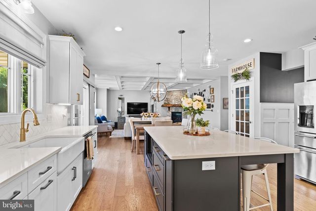 2250 LEHMAN CT, Enola, PA 17025