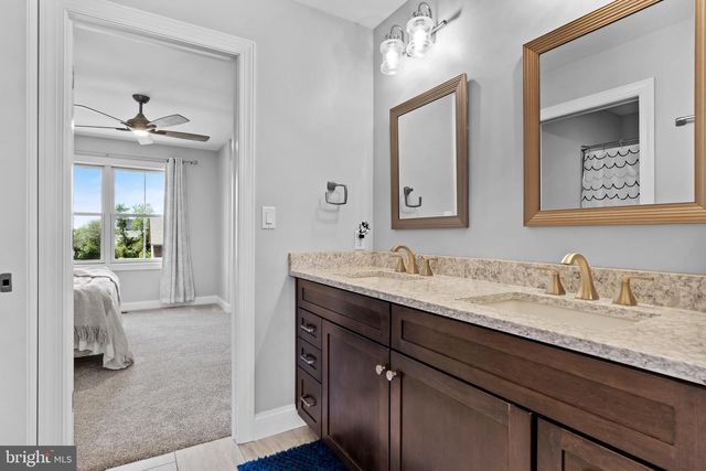 2250 LEHMAN CT, Enola, PA 17025