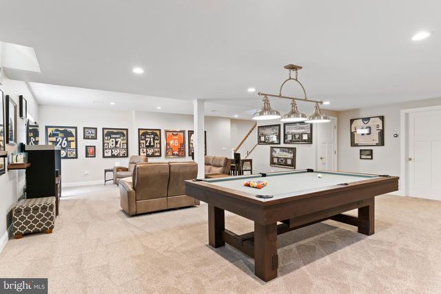 2250 LEHMAN CT, Enola, PA 17025