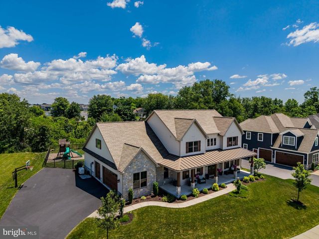 2250 LEHMAN CT, Enola, PA 17025