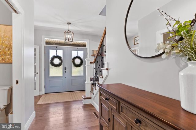 2250 LEHMAN CT, Enola, PA 17025