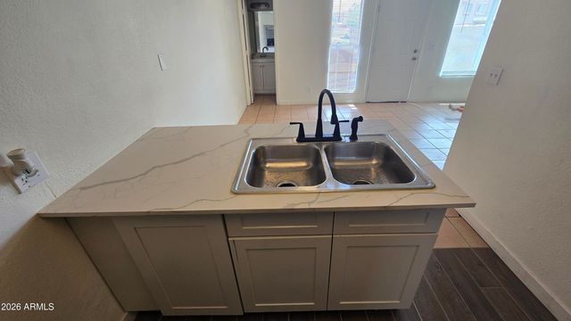 1447 N 53RD Drive, Phoenix, AZ 85043
