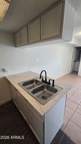 1447 N 53RD Drive, Phoenix, AZ 85043